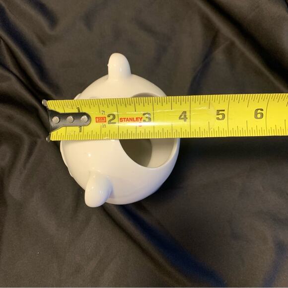 Angry Bear White Ceramic Vase - Picture 9 of 10